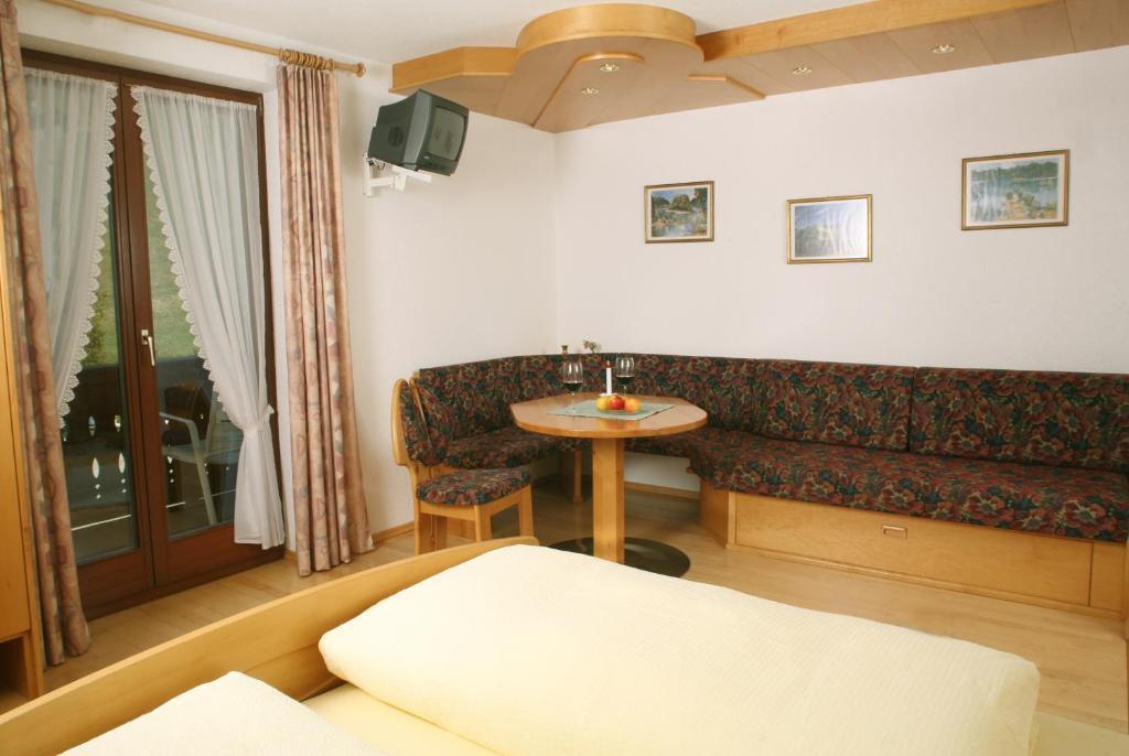 Gästehaus Ortner Liesing Zimmer foto