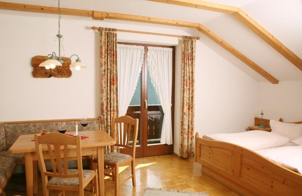 Gästehaus Ortner Liesing Zimmer foto